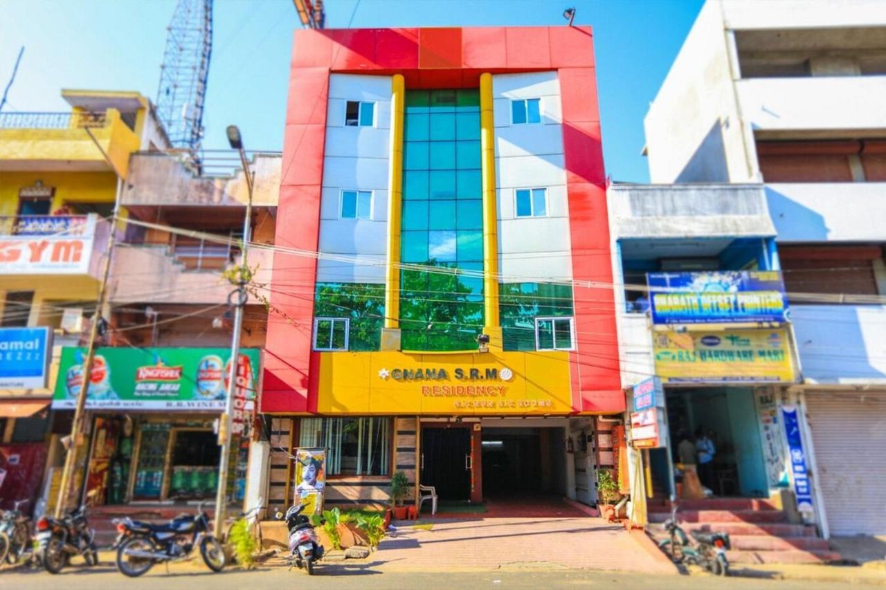 Gnana Srm Residecny Hotel Pondicherry Bagian luar foto